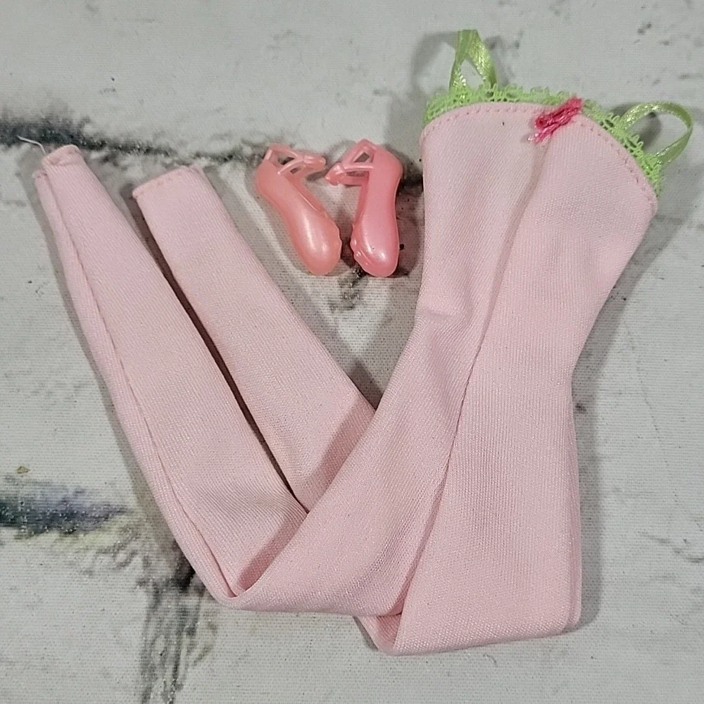 Vintage Barbie Aerobics‎ Dance Leotards Lot Jazz Shoes Ballet Slippers Outfits